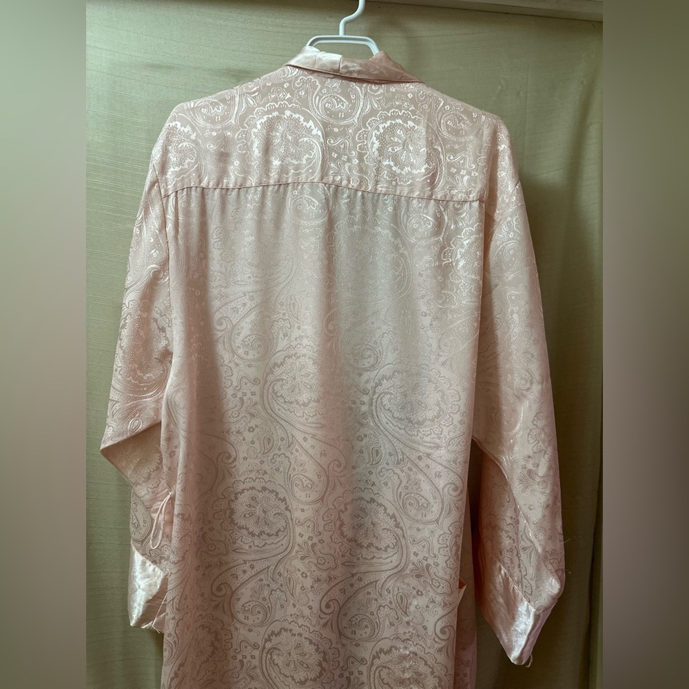 Vintage Victoria’s Secret Pink Satin Paisley Robe M 80s 90s Hong Kong - Picture 6 of 9